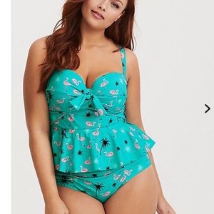 Torrid tankini NWT
